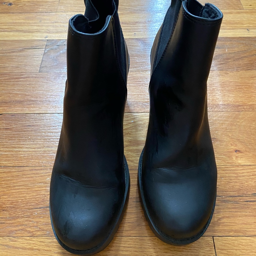 Black Heel Boots